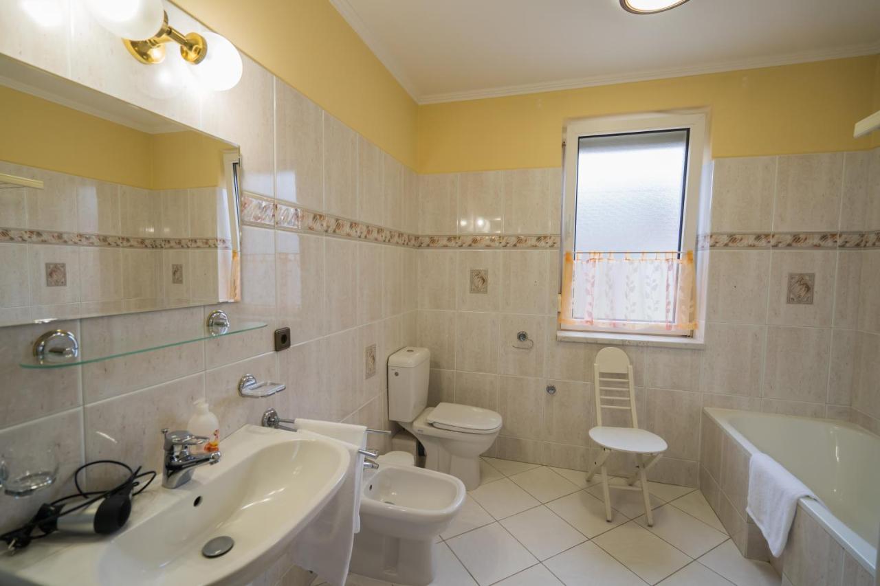 Korponyi Villa Siofok Ngoại thất bức ảnh