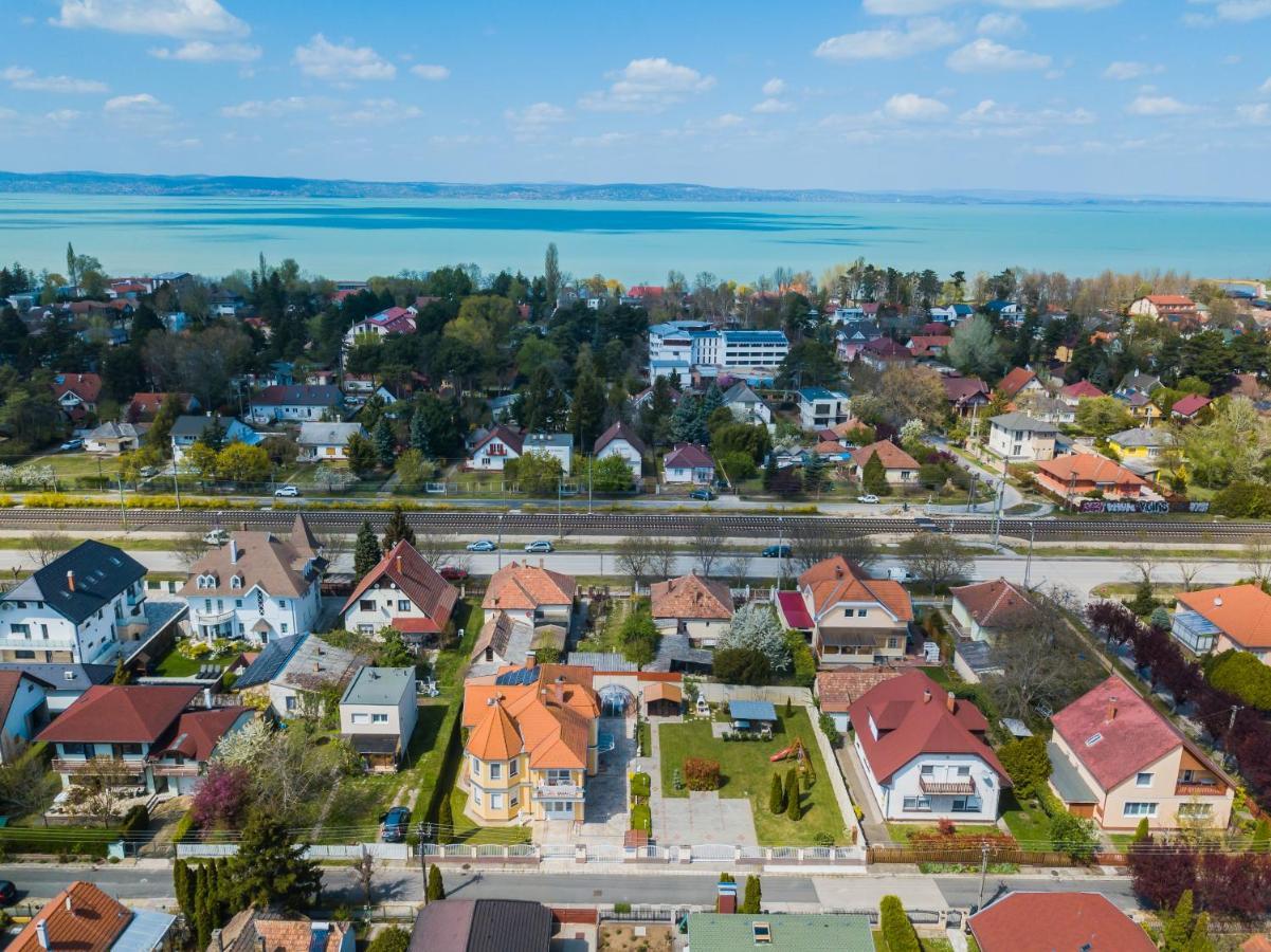 Korponyi Villa Siofok Ngoại thất bức ảnh
